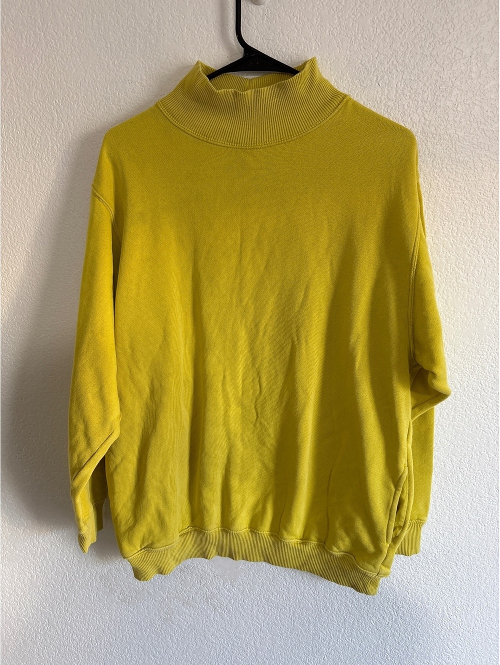 Vintage Yellow Turtleneck Sweatshirt Size Small